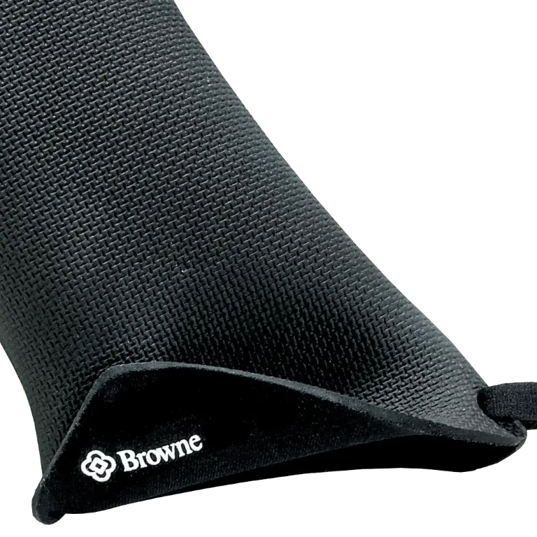 Browne 5431502 Flxaprene Oven Mitt – 13.75" X 6.5", Heat-Resistant Black Design | Denson Cfe 1