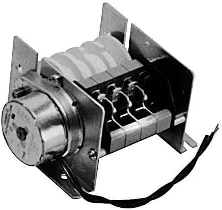 Jackson 5945-303-31-00 240V/60Hz Four-Cam Timer – Industrial Laundry & Dishwashing – Denson Cfe 1