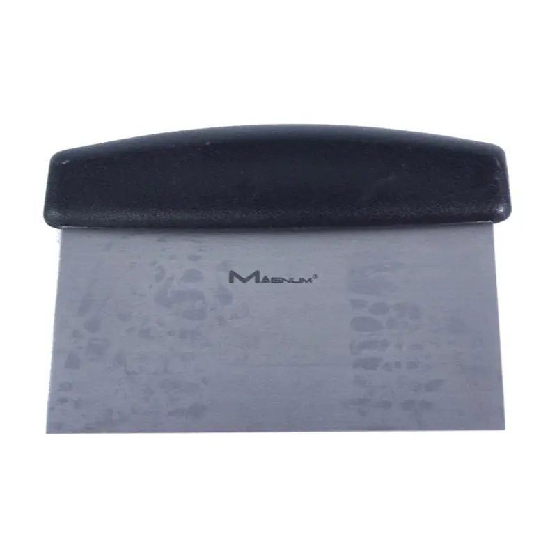 Magnum Mag3056 Flexible 6" × 3" Plastic-Handled Dough Scraper | Denson Cfe 1